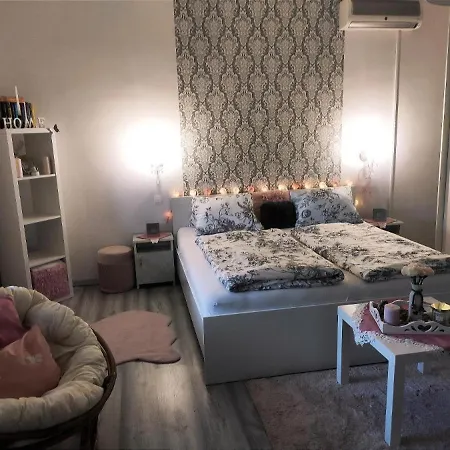 Hotel Szandra Vendeghaz
