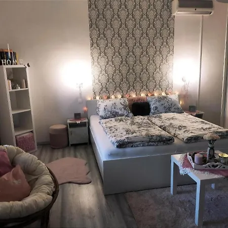 Hotel Szandra Vendeghaz